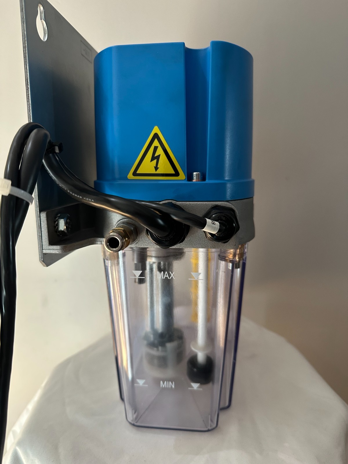 SKF Lube Pump MCU2-FBC+436 1.8MPa. .02L/min 200v (Warranty 60 days)