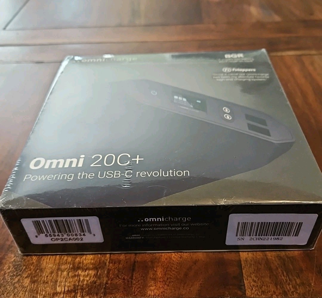 Omni 20C+ 20000mah Laptop Power Bank Portable Charger | AC/DC/USB-C/Wireless