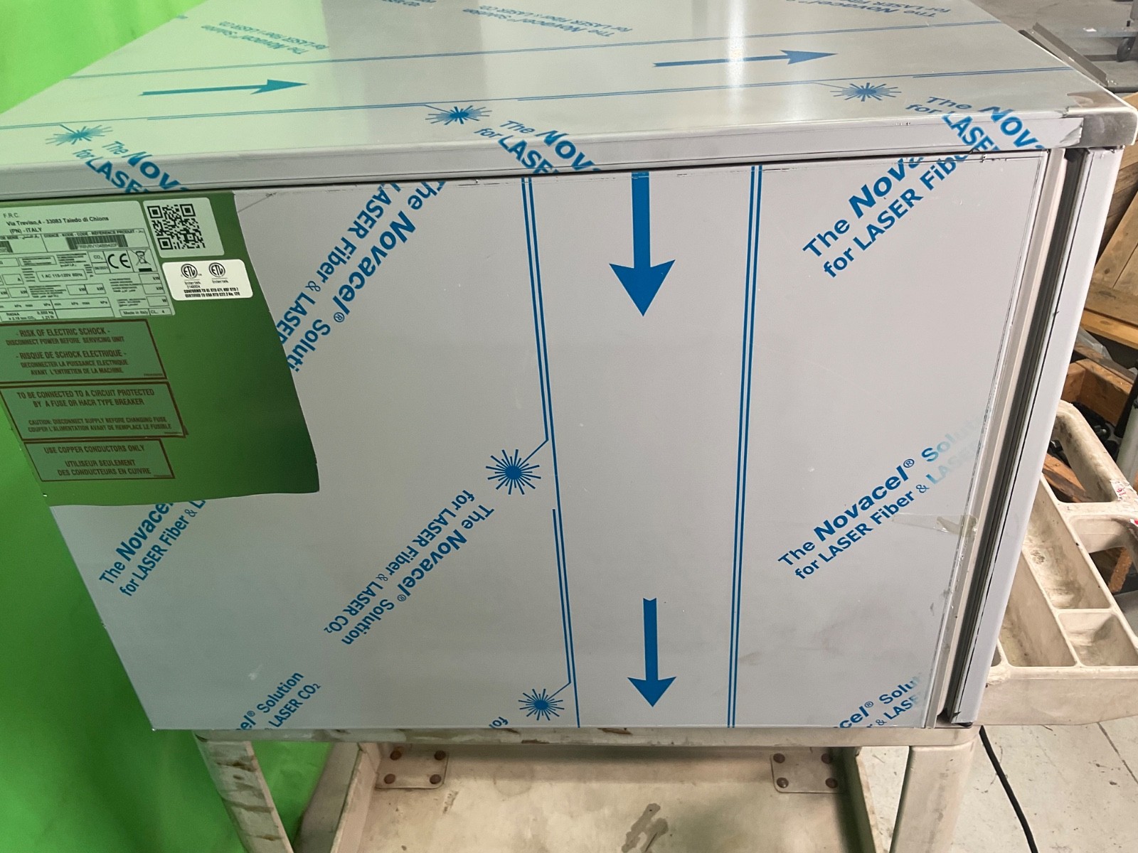 Beverage Air CF031AG 22 Countertop 3 Pan Blast Chiller/Freezer NIB $9000 1419 5A