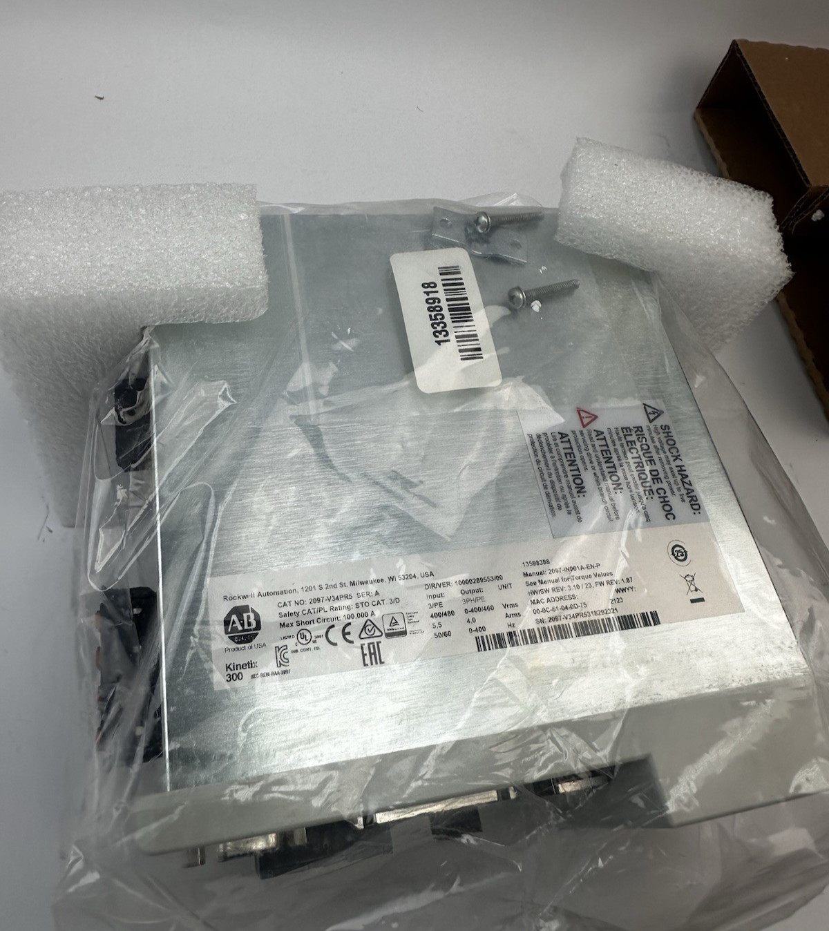Original Box Allen Bradley 2097-V34PR5 /A Kinetix 300 Servo Drive 400/480VAC