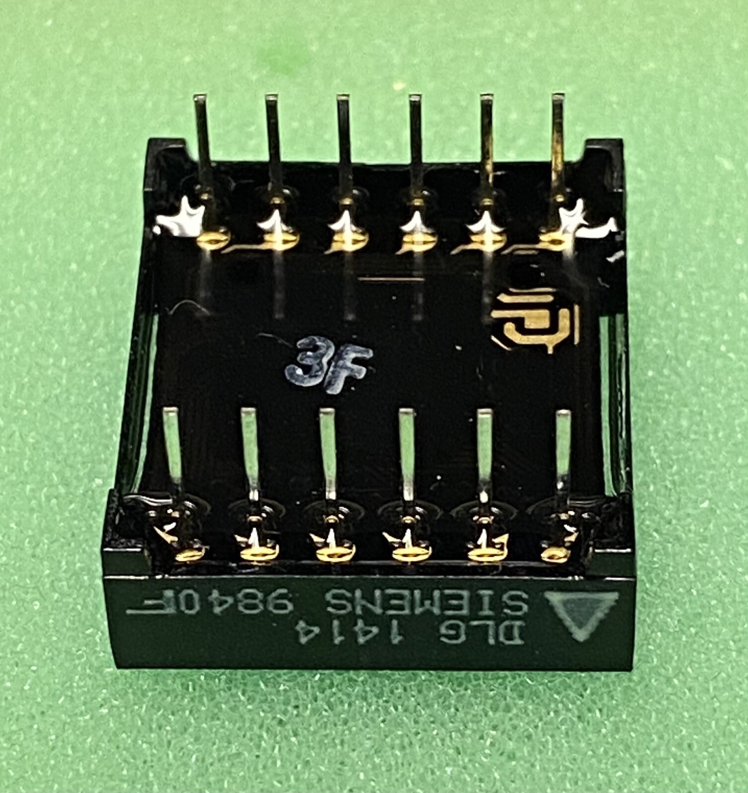 Siemens DLG1414 5×7 Dot Matrix Alpha-Numeric Green Display module RARE NOS NEW