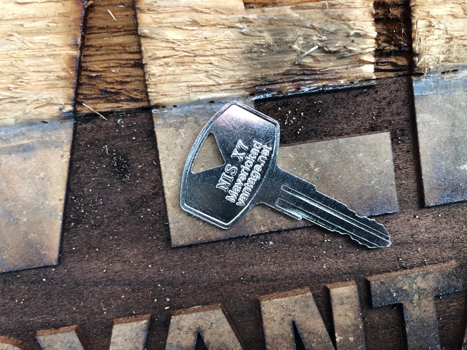 3 IGNITION KEYS for NISSAN FORKLIFT/HEAVYEQUIP NIS X7 KEY00-000X7