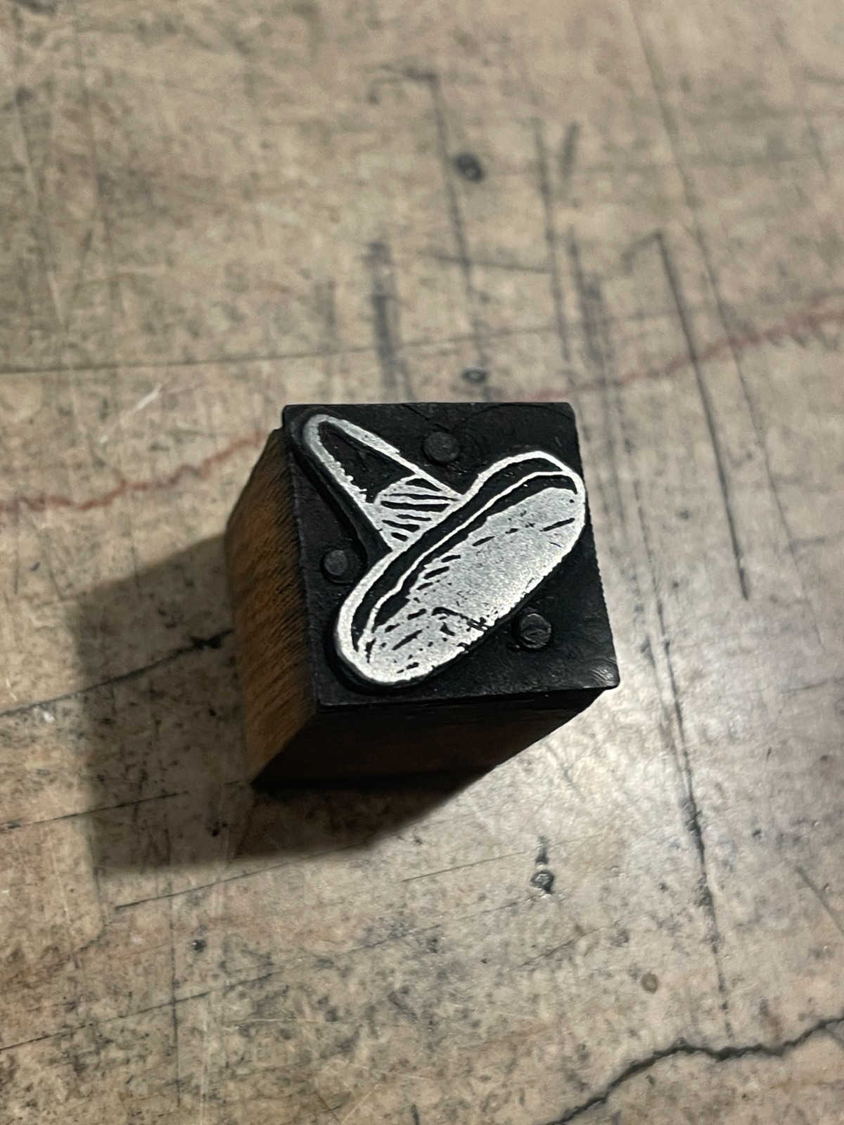 Printing Letterpress Print Block Small Sombrero / Mexico / Hat (2707)