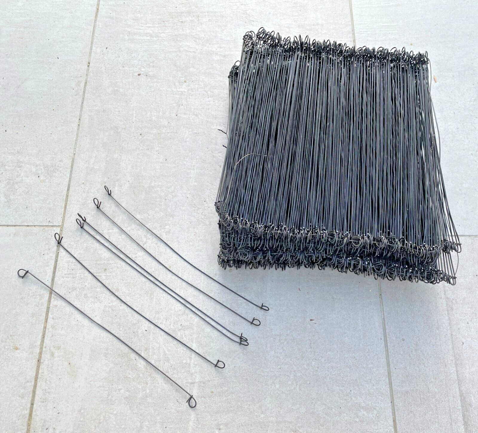 Sandbaggy Double Loop Rebar Wire Bar Ties – 12″ or 18 Inch Length – 16 Gauge