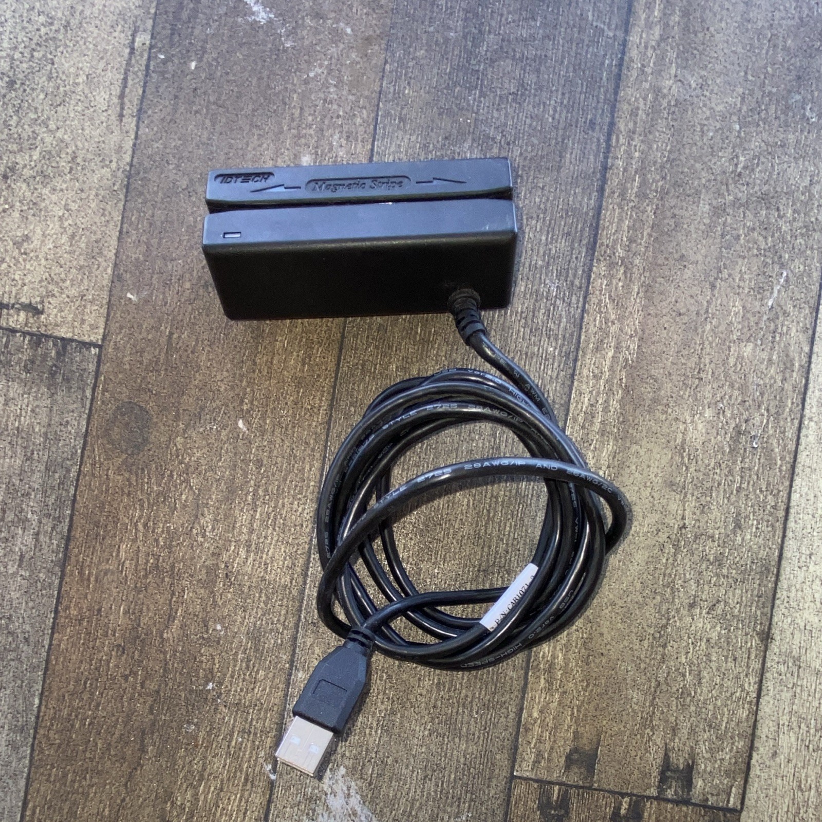ID TECH IDMB Series IDMB-334133B USB Magnetic Stripe Card Reader MPN