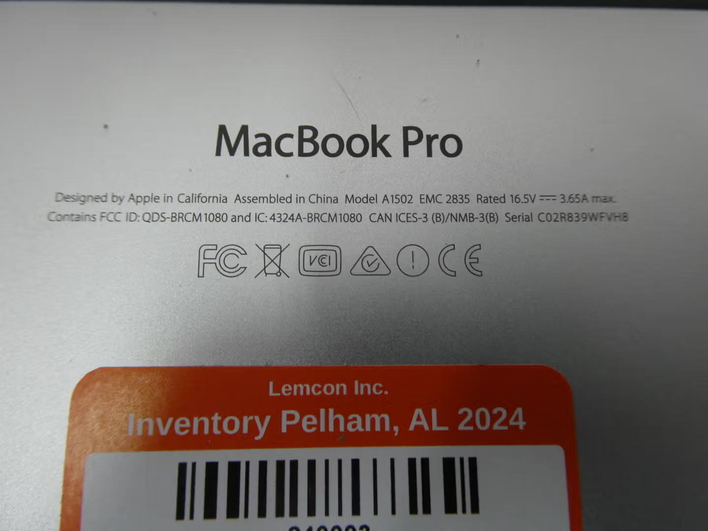 Apple A1502 Macbook Pro Laptop Computer W/ Charging Cord