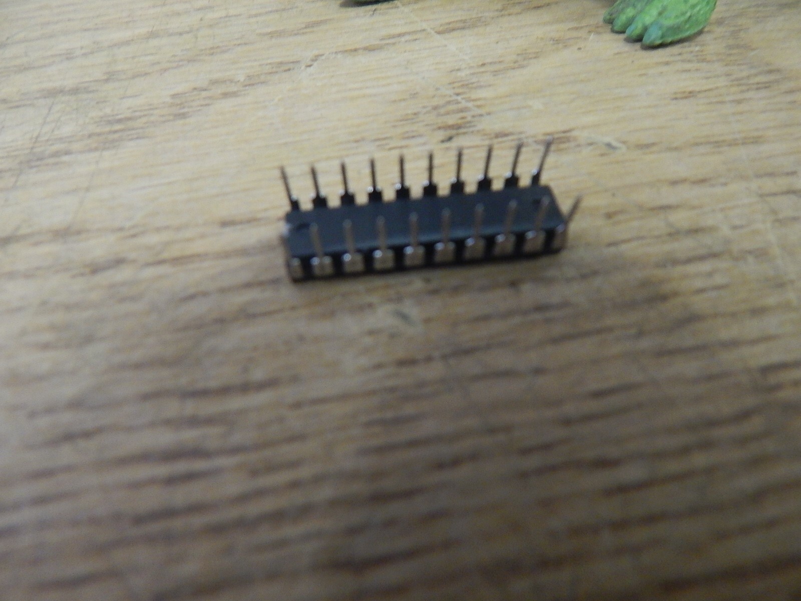 Malaysia 286 90GF PAL16L8ACN Circuit Chip *FREE SHIPPING*