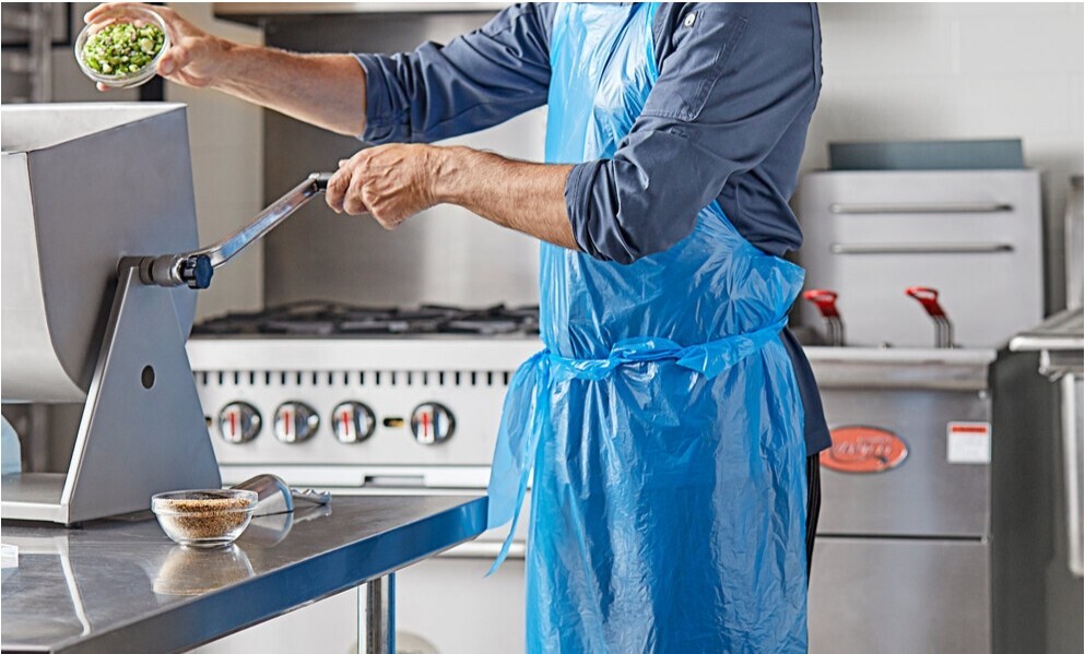100-1000 Hvy Weight White or Blue Full Bib 46L x 28W Disposable Poly Apron 1mil