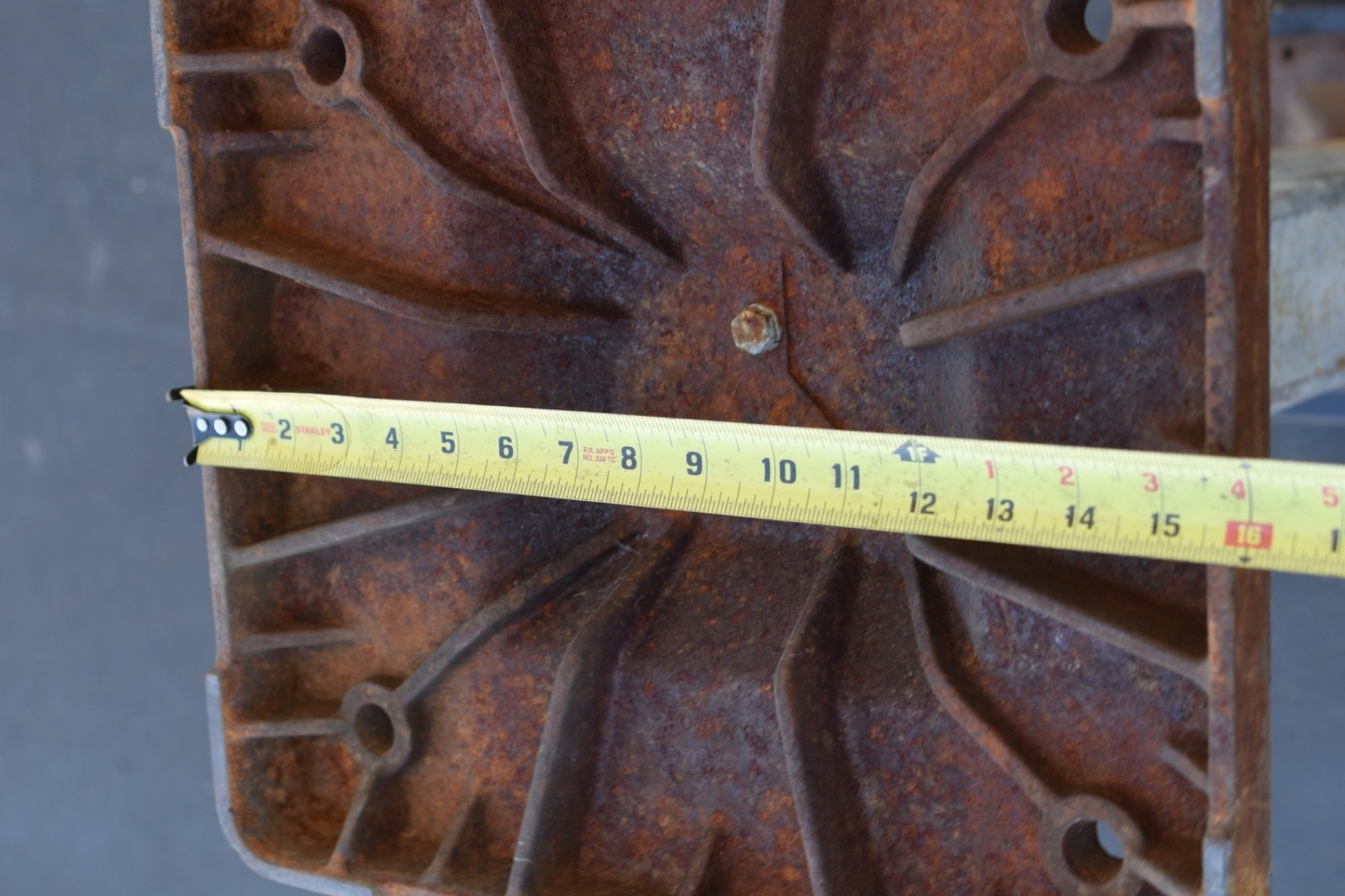 Baldor cast iron pedestal stand