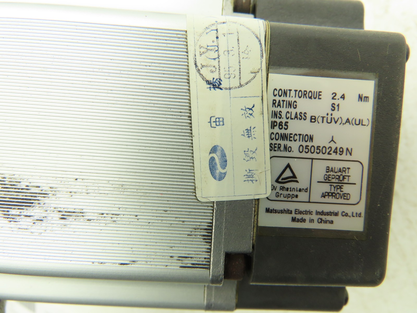 Panasonic MUMS082A1A0S Servo Motor 126V 4.3A 0.75kW 3Ph 3000RPM 200Hz 19mm Shaft