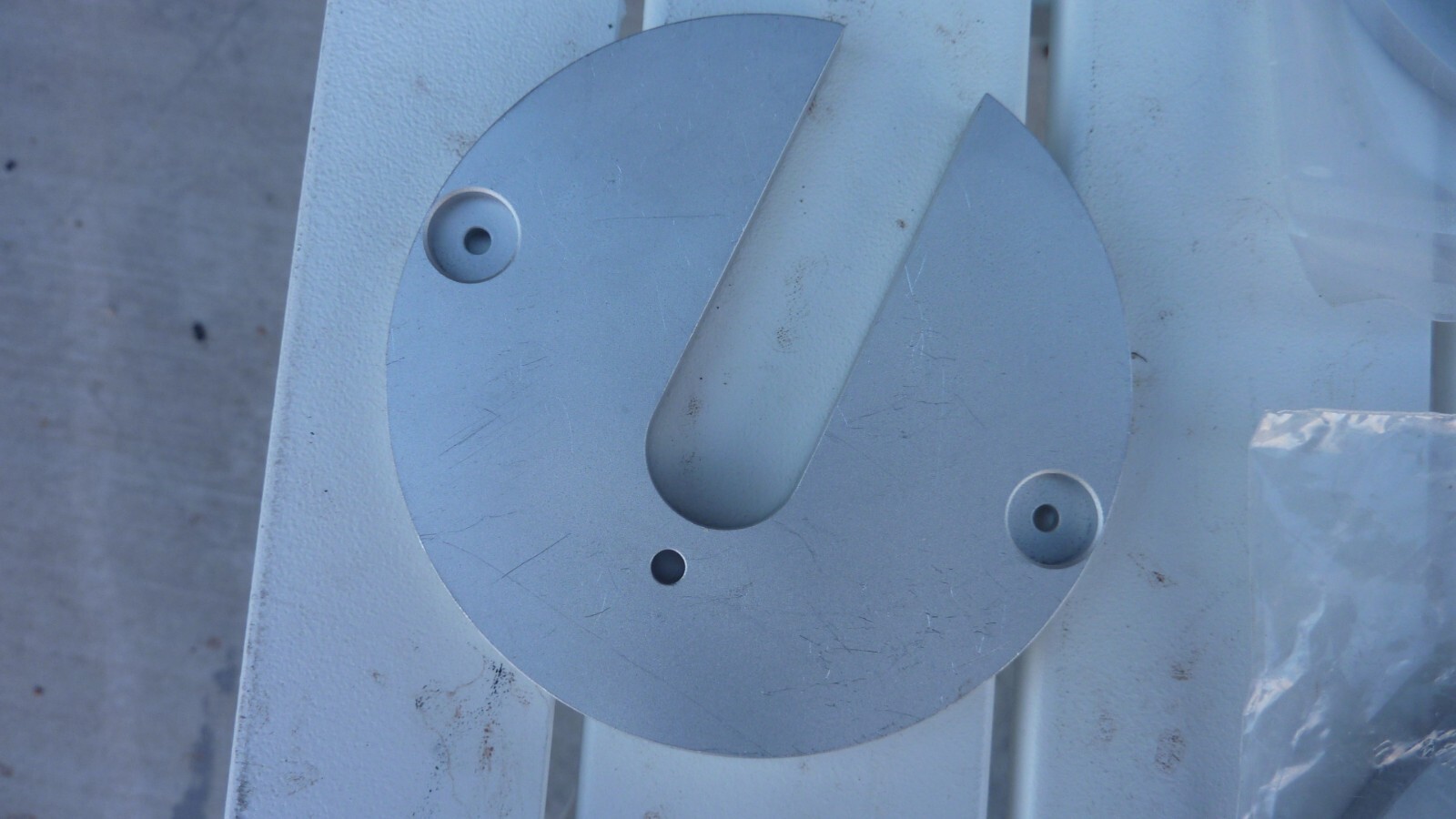 Axcelis / Eaton 0295-0006-2001 APERTURE CHAMBER ENT PACMAN