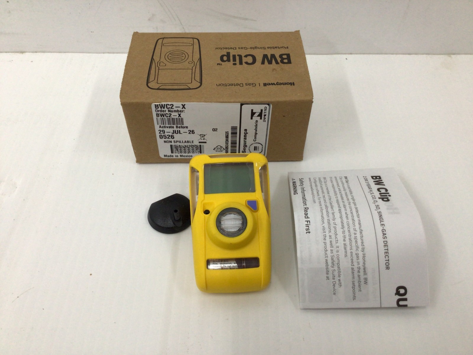 Honeywell BW BWC2-X Clip Single-Gas Detector Oxygen, ACTIVATE BEFORE, 29-JUL-26