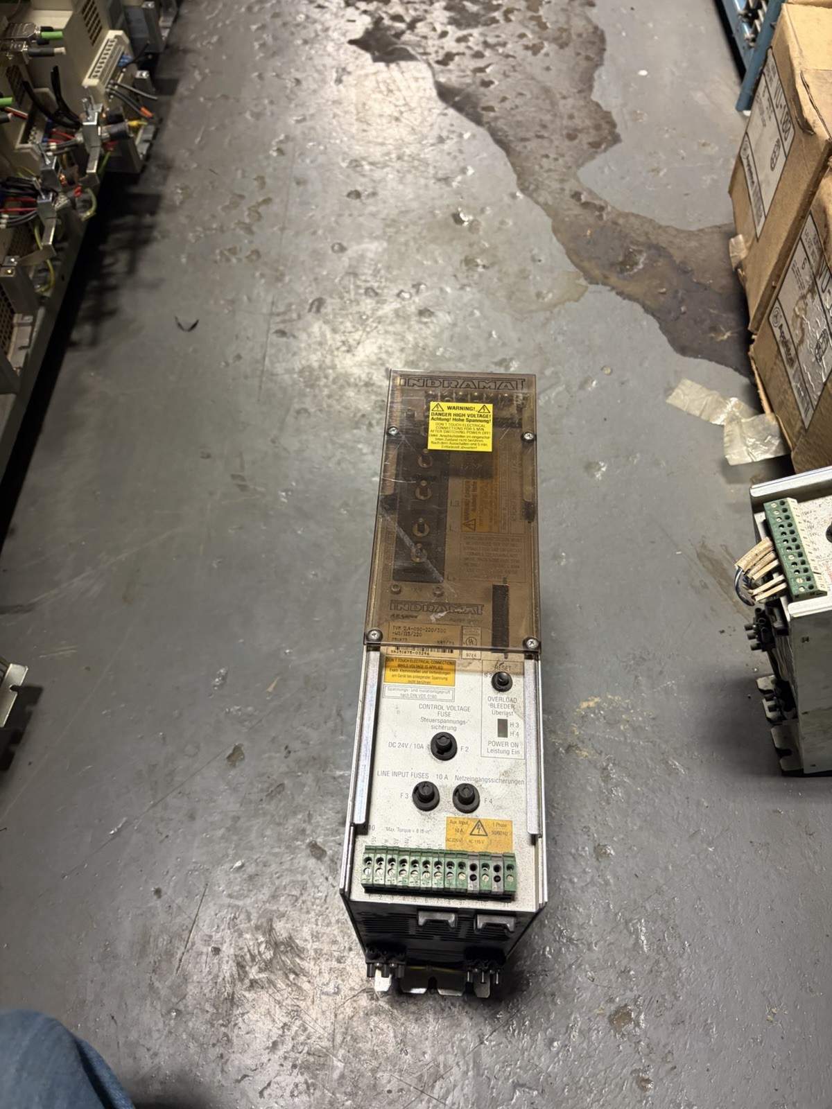 INDRAMAT AC SERVO CONTROLLER TDM 3.2-020-300-W0 USED TDM3220300W0