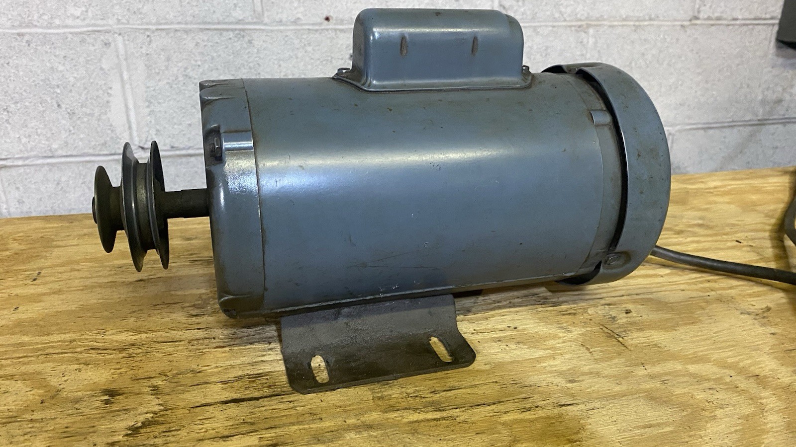 Baldor Electric L3504 1/2 HP 1725 RPM General Purpose Motor, Lathe Mill Shaper