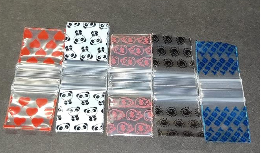 1000 Apple Baggies 1010 1″ x 1″ PREMIUM RANDOM MIX 5+ STYLES (10 packs x 100)