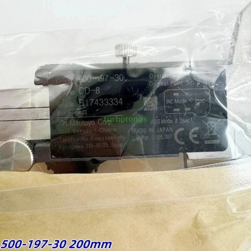 Mitutoyo Japan 500-197-30 200mm/8″ Absolute Digital Digimatic Vernier Caliper