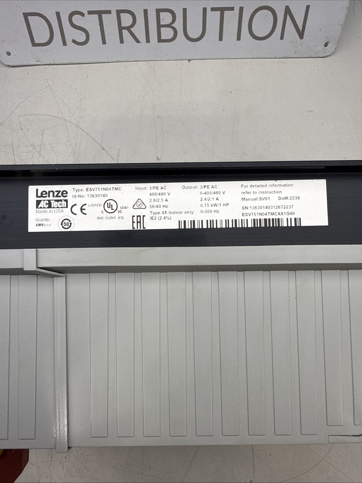 LENZE AC TECH FREQUENCY DRIVE ESV751N04TMC HP1 400/480V