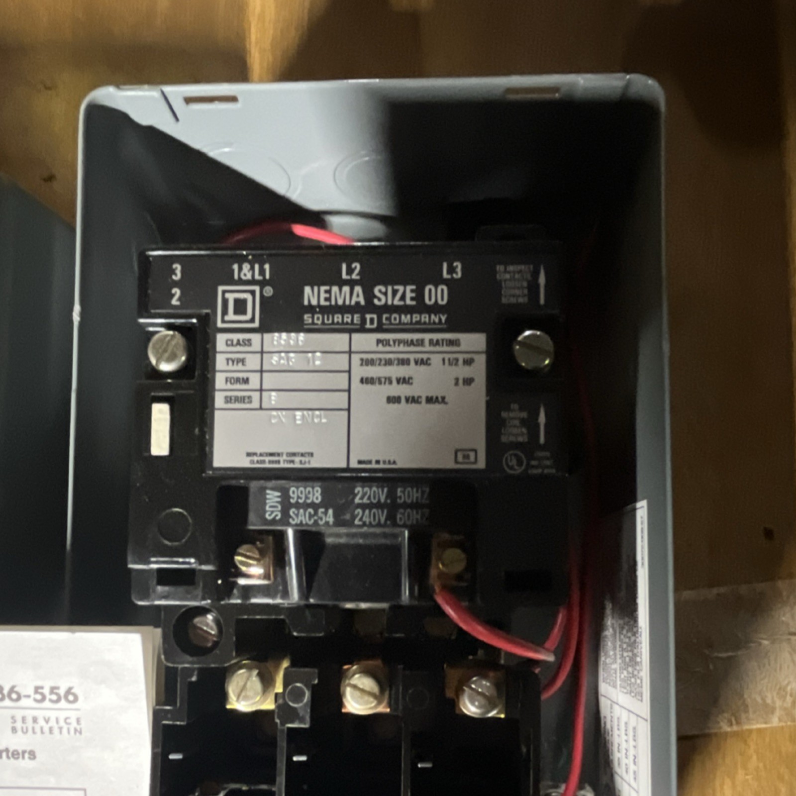 Square D 8502 8502SA1.2 NEMA Size 00 Contactor Starter 220V Coil Overload