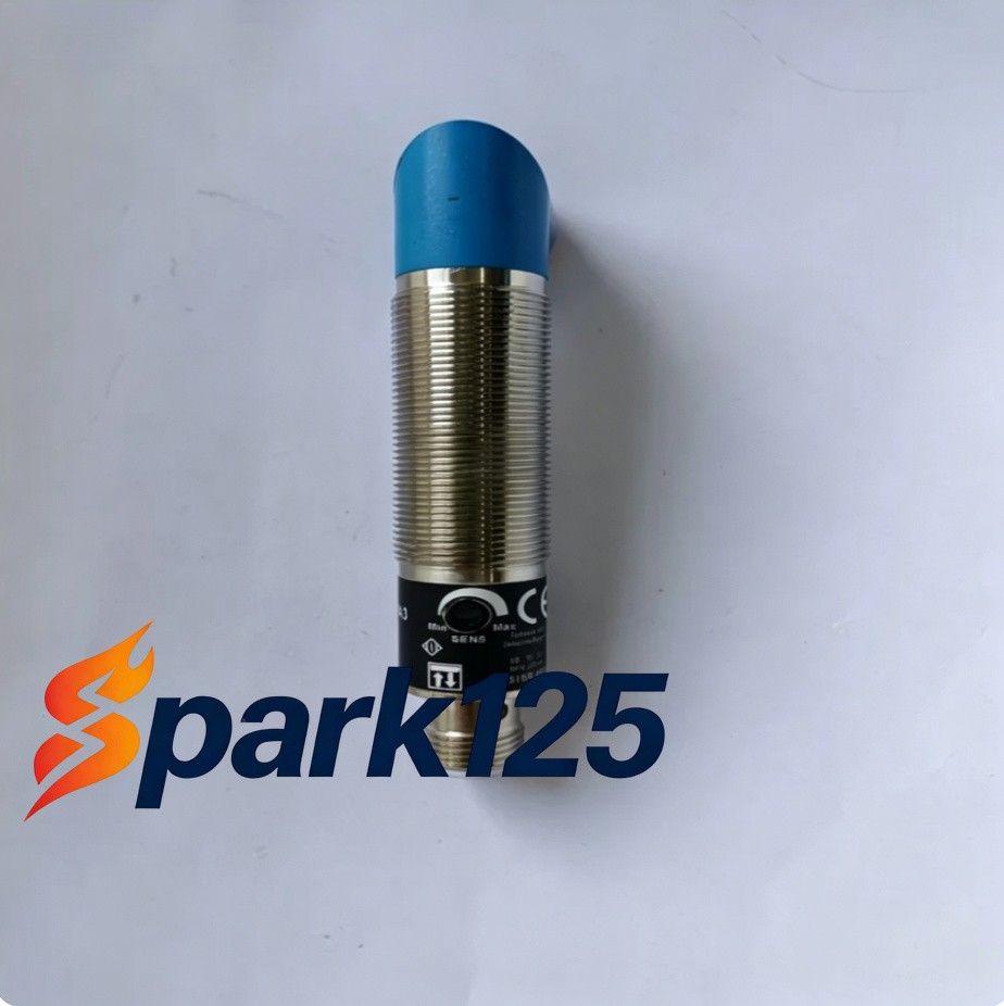 1PCS NEW FOR Wenglor XW100PA3 Diffuse Reflection Sensor