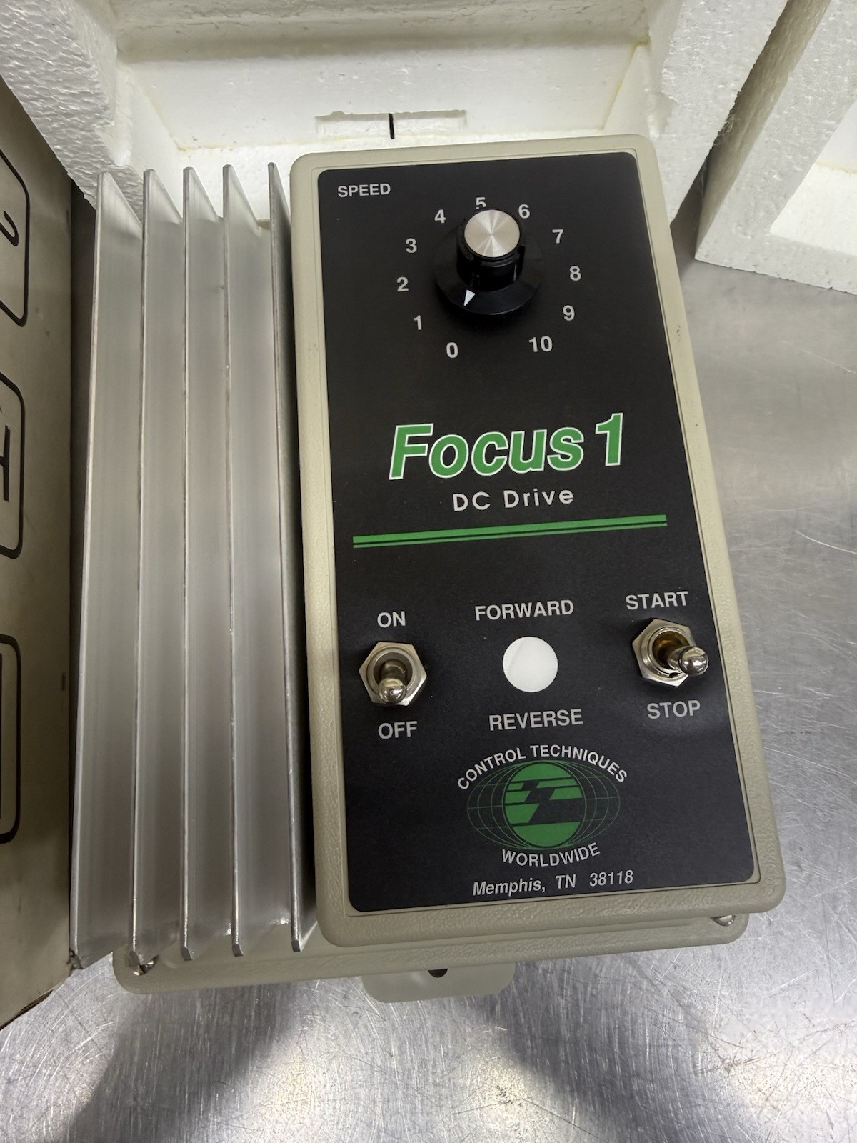 Control Techniques 2400-8000W Focus 1 DC Drive 2400-8000 New