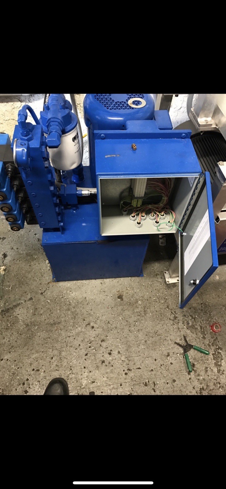 Hydraulic Manifold