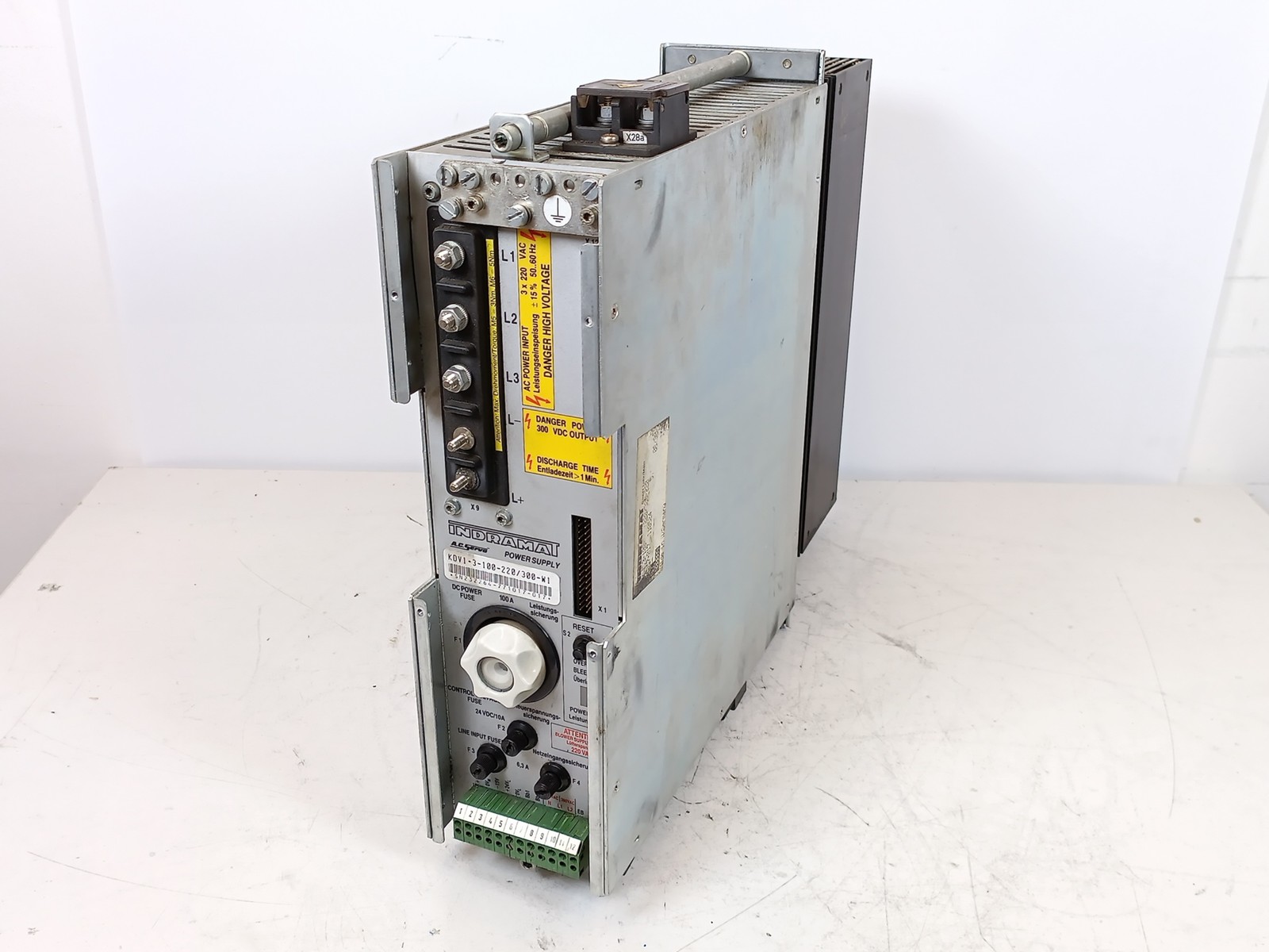 Indramat KDV1.3-100-220/300-W1 AC Servo Power Supply