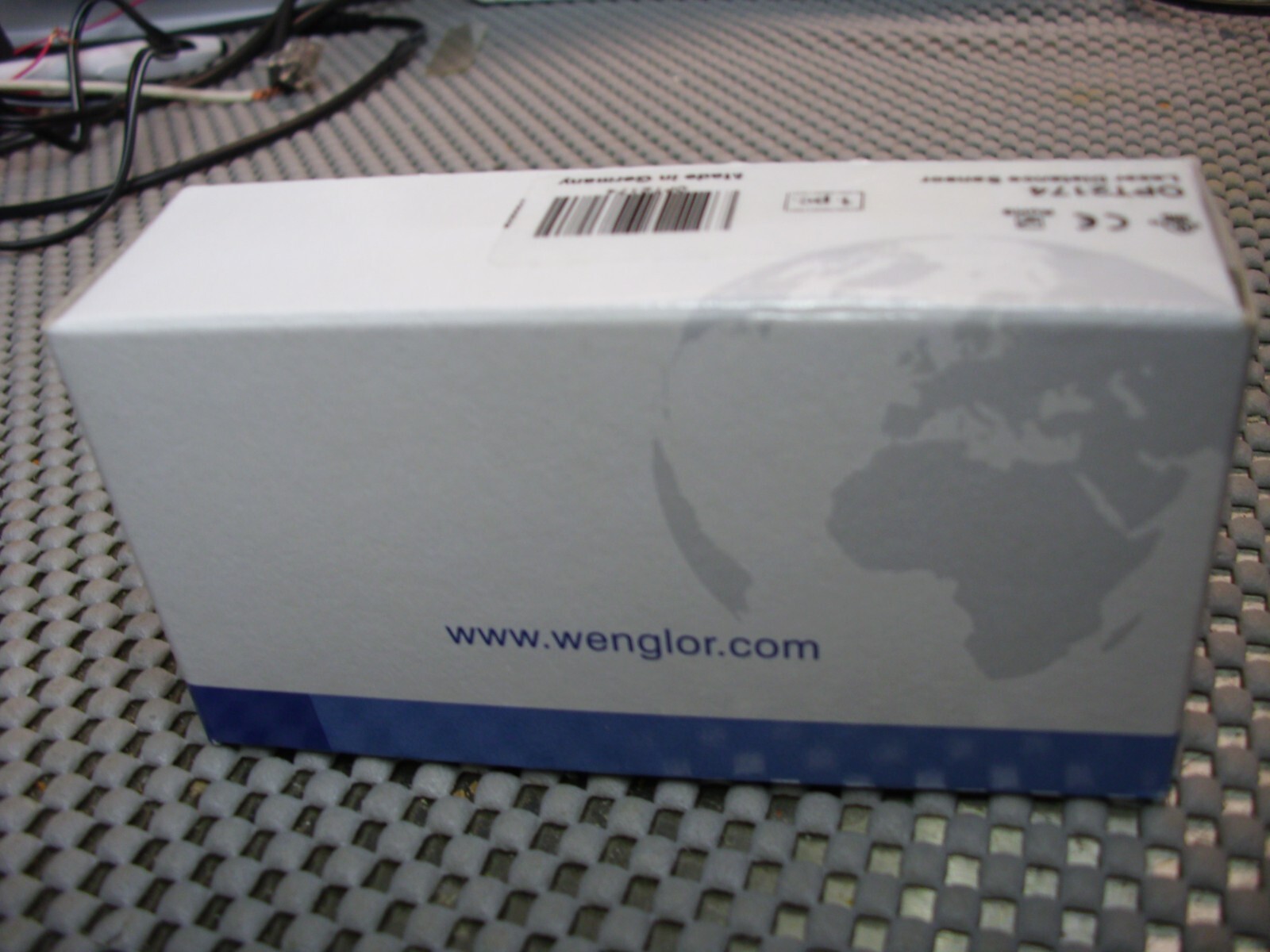 Wenglor OPT2174 Wenglor photoelectric sensor,