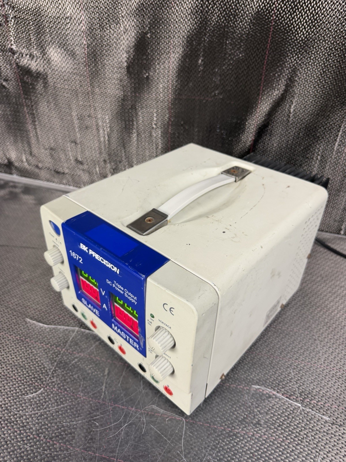 B&K Precision 1672 Triple Output DC Power Supply w/ Power Cable *Ships Fast*