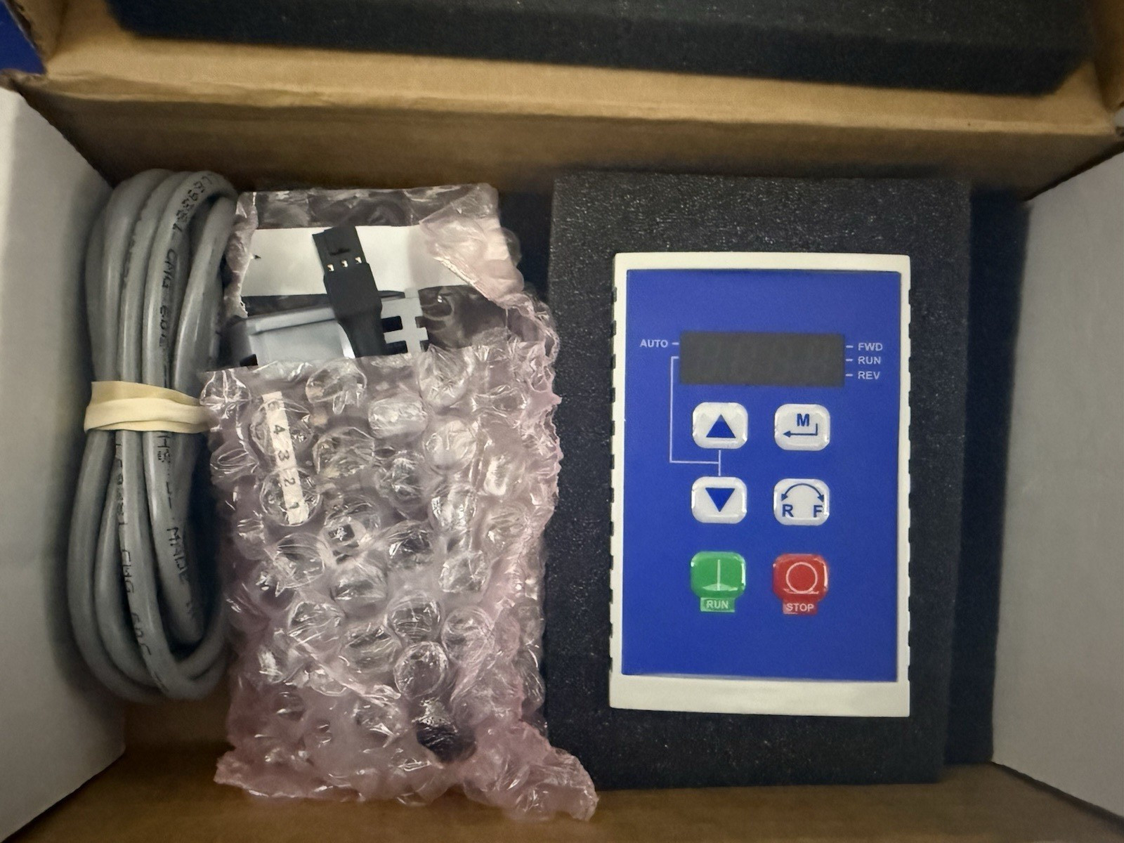 Lenze ESVZXK1 SMV remote keypad accessory kit.