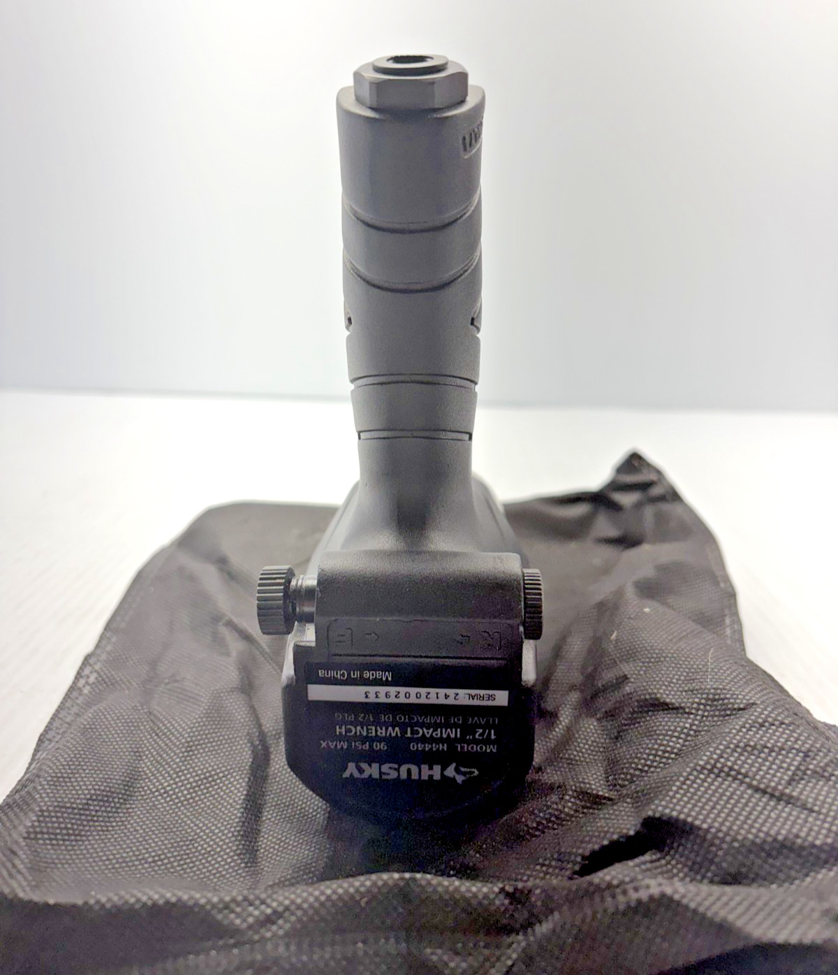 Husky 1/2 in Impact Wrench 450 Ft-LBS 1006 769 724
