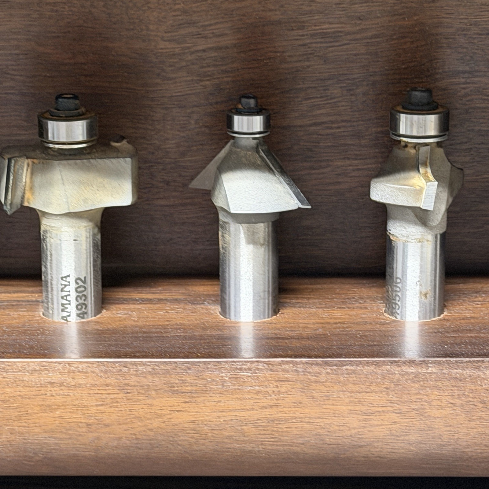 Amana Tool AMS-211 11-piece Carbide-tipped Router Bit Set GPC