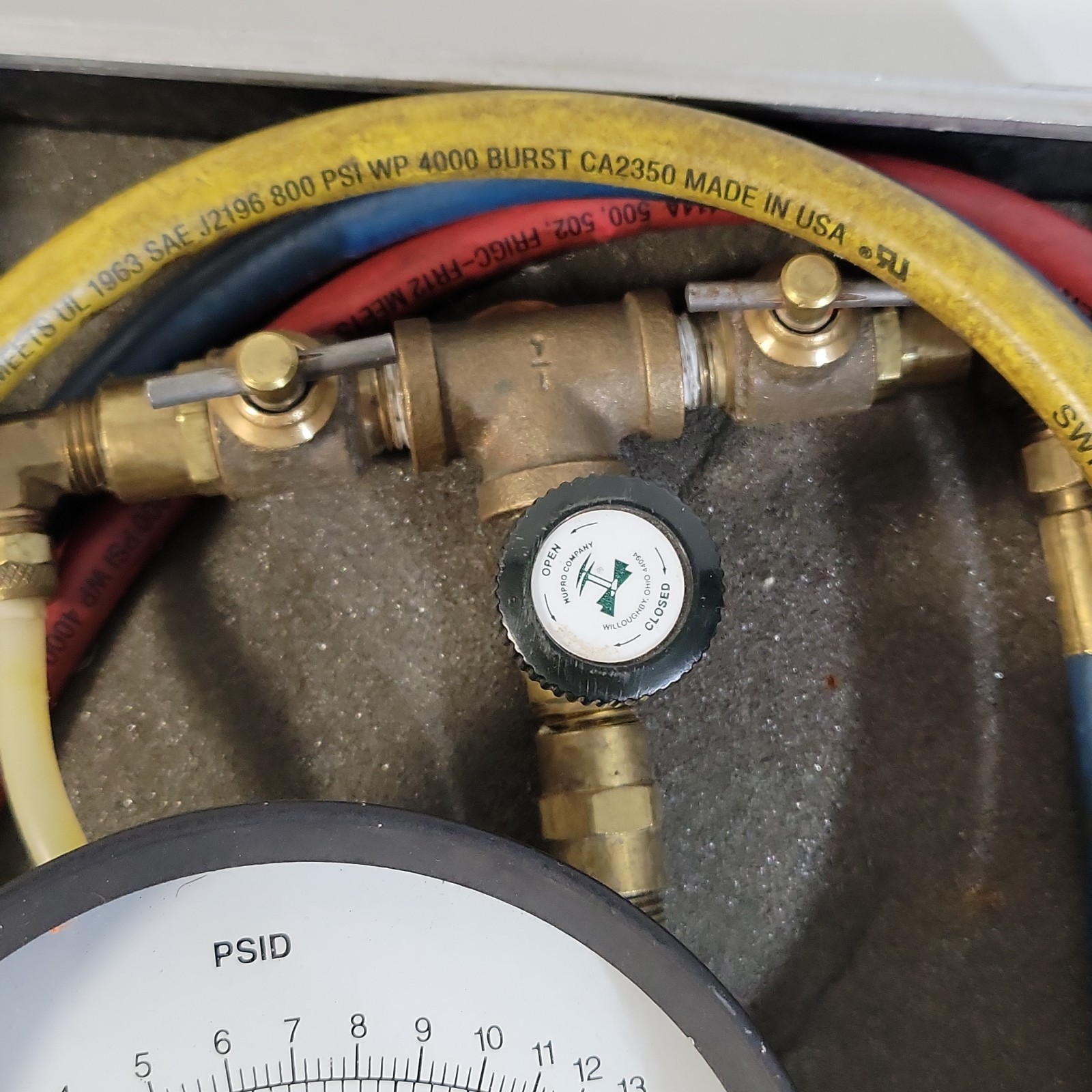 Watts Regulator TK9A Backflow Preventer Test Gauge HVAC Valve Hose Assembly Case