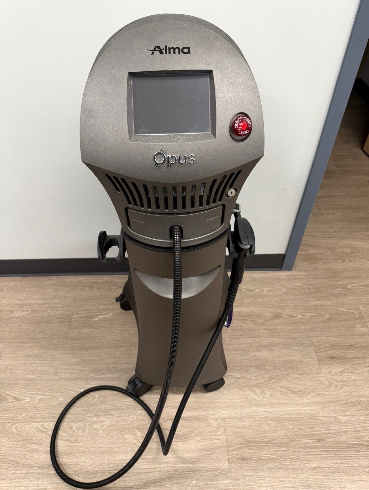 Alma Opus Cart Mounted Laser Dermatology Cosmetology Machine
