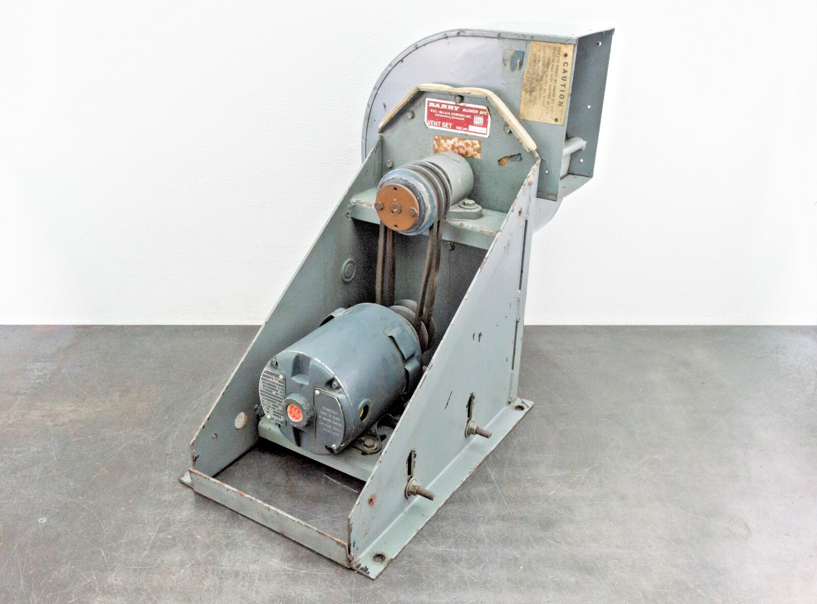 Barry 1/4hp Belt Driven Blower 7-1/2″ Dust Collector 1725 Rpm 230/460 Volt 3ph