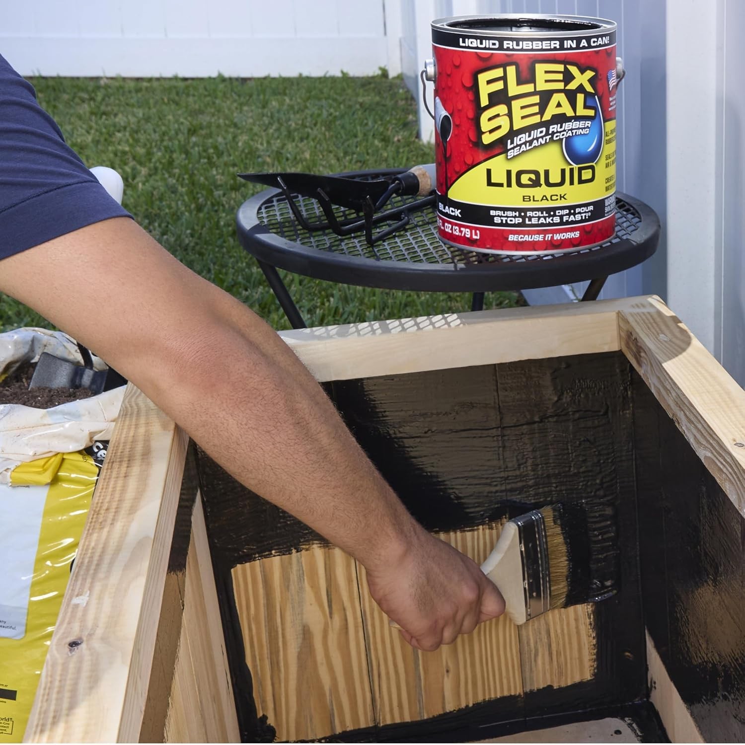 Flex Seal Liquid – Liquid Rubber Sealant Coating – Jumbo – Black – Size: 32 oz