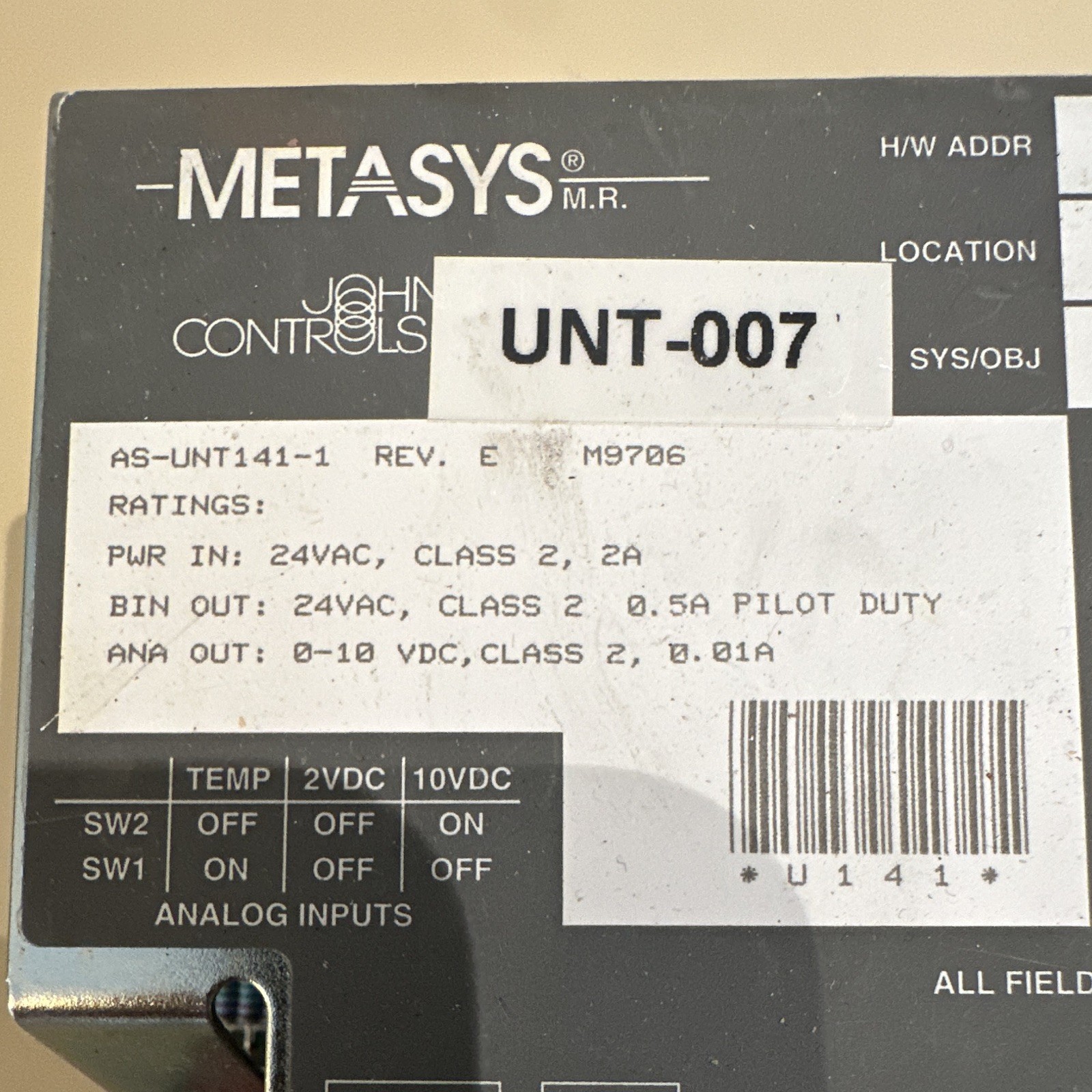 Johnson Controls Metasys UNT-007 Unit Controller AS-UNT141-1 Rev E 24VAC 2A