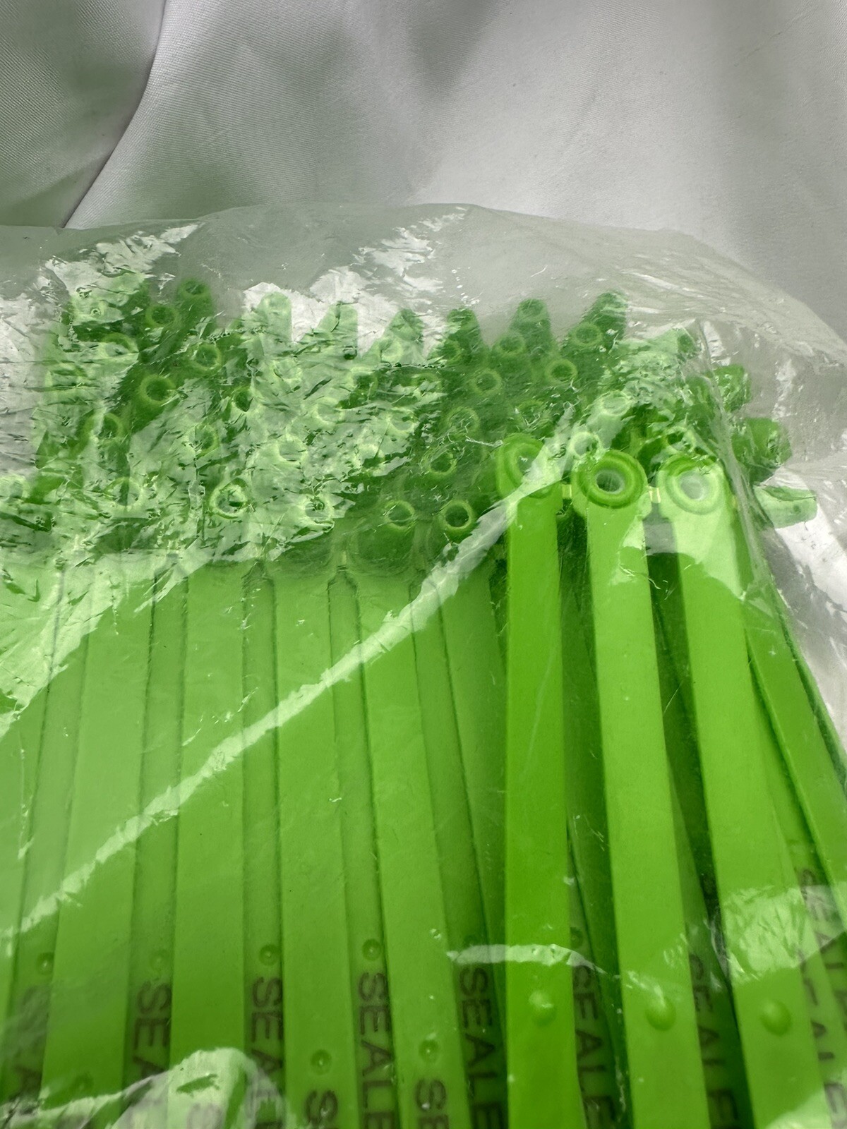 New 100 Faleya Security Seal Plastic Seals Signage Numbered Green