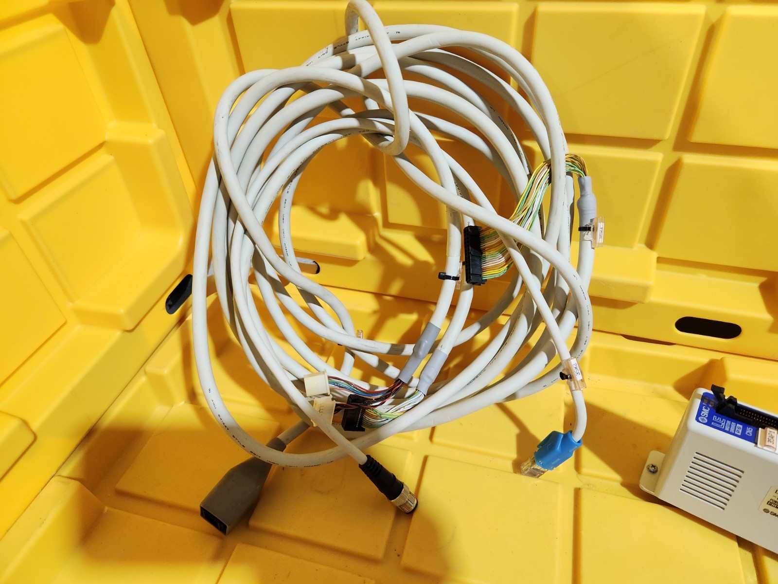 Electric Actuator SMC LEFS32A-200-R58P30 Electric Slider W/ Driver & Cables