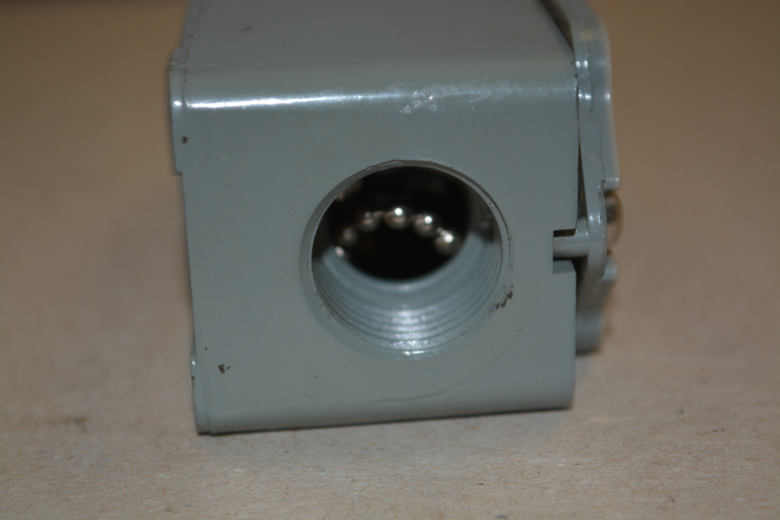 DYNAMCO Heavy Duty Limit Switch MODEL:HDL32 AO