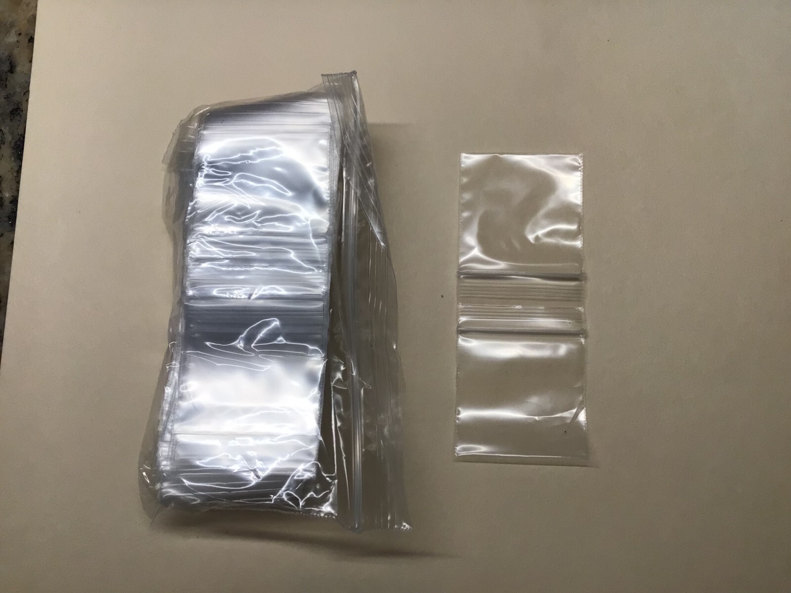 1.5″ x 1.5 ” Clear Top Lock Zip Seal Plastic Bags 2Mil Reclose able Bag