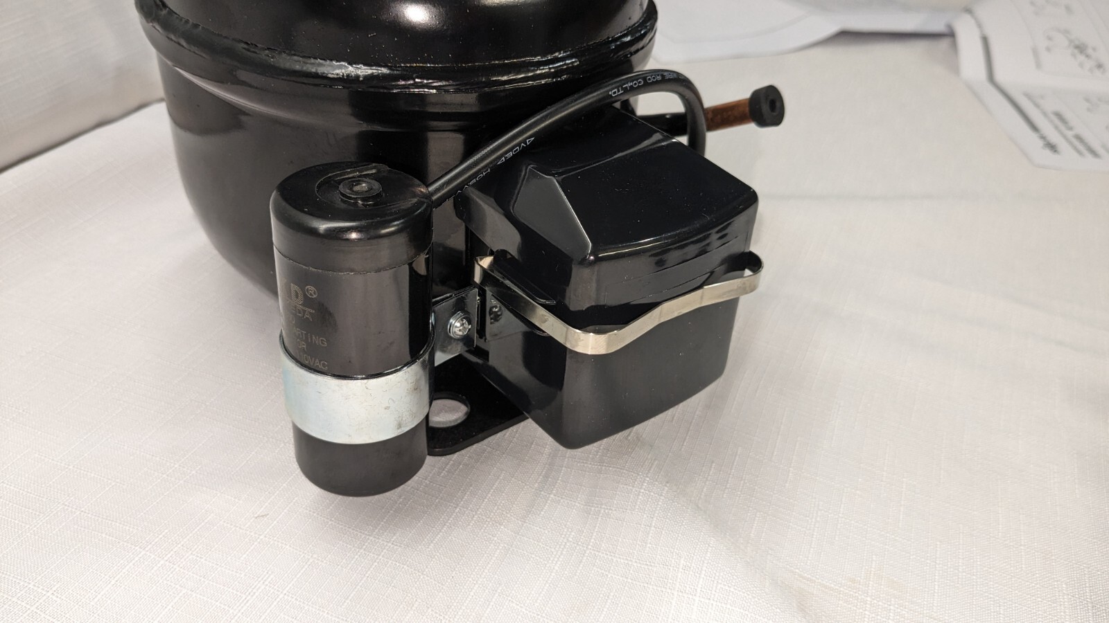 Sikelan GQR55KD 1/4hp 1262BTUs 110VAC R404a LBP / MBP Refrigeration Compressor