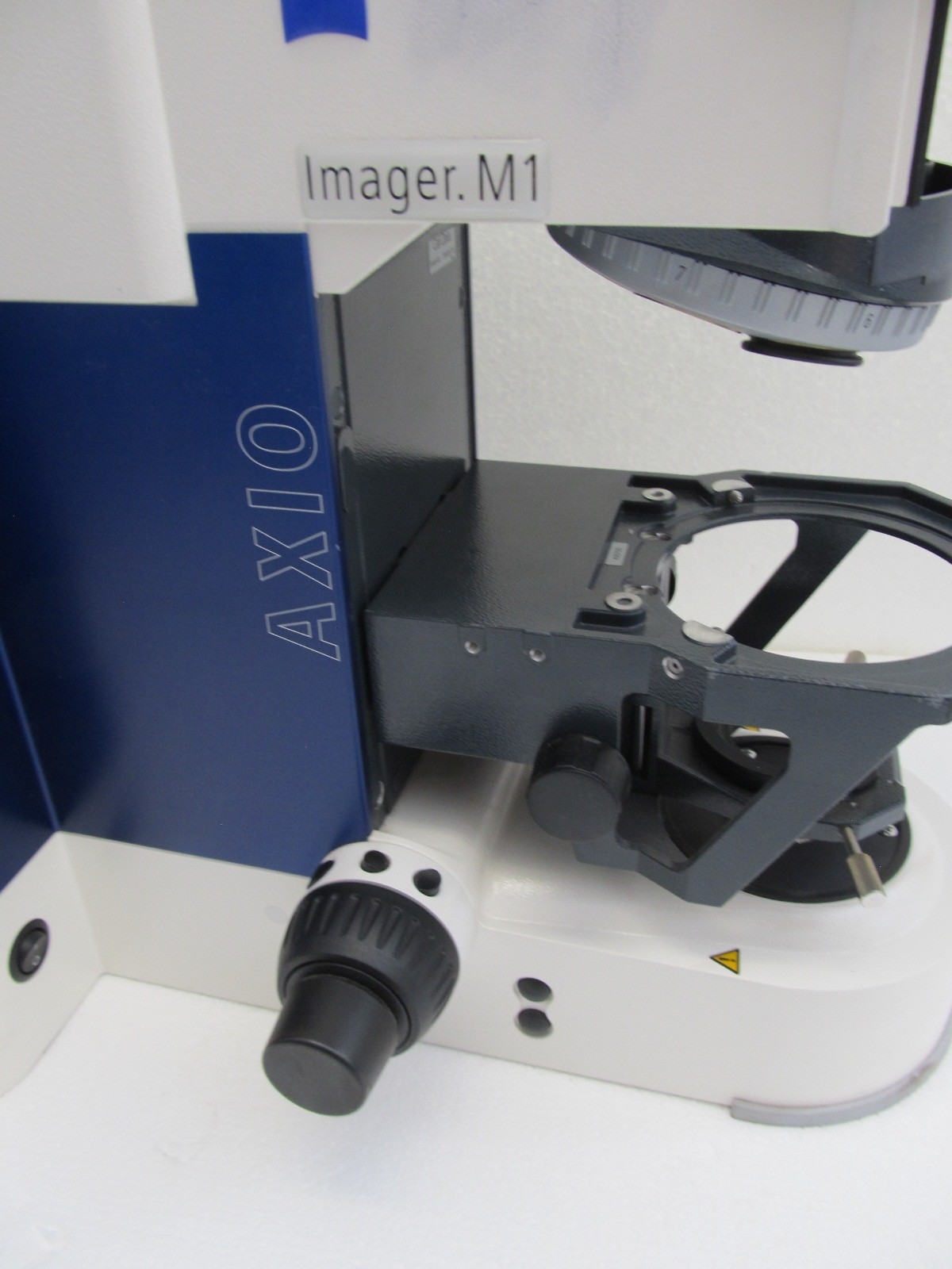 Zeiss Axio Imager M1 Microscope As Is – For Parts or Repair