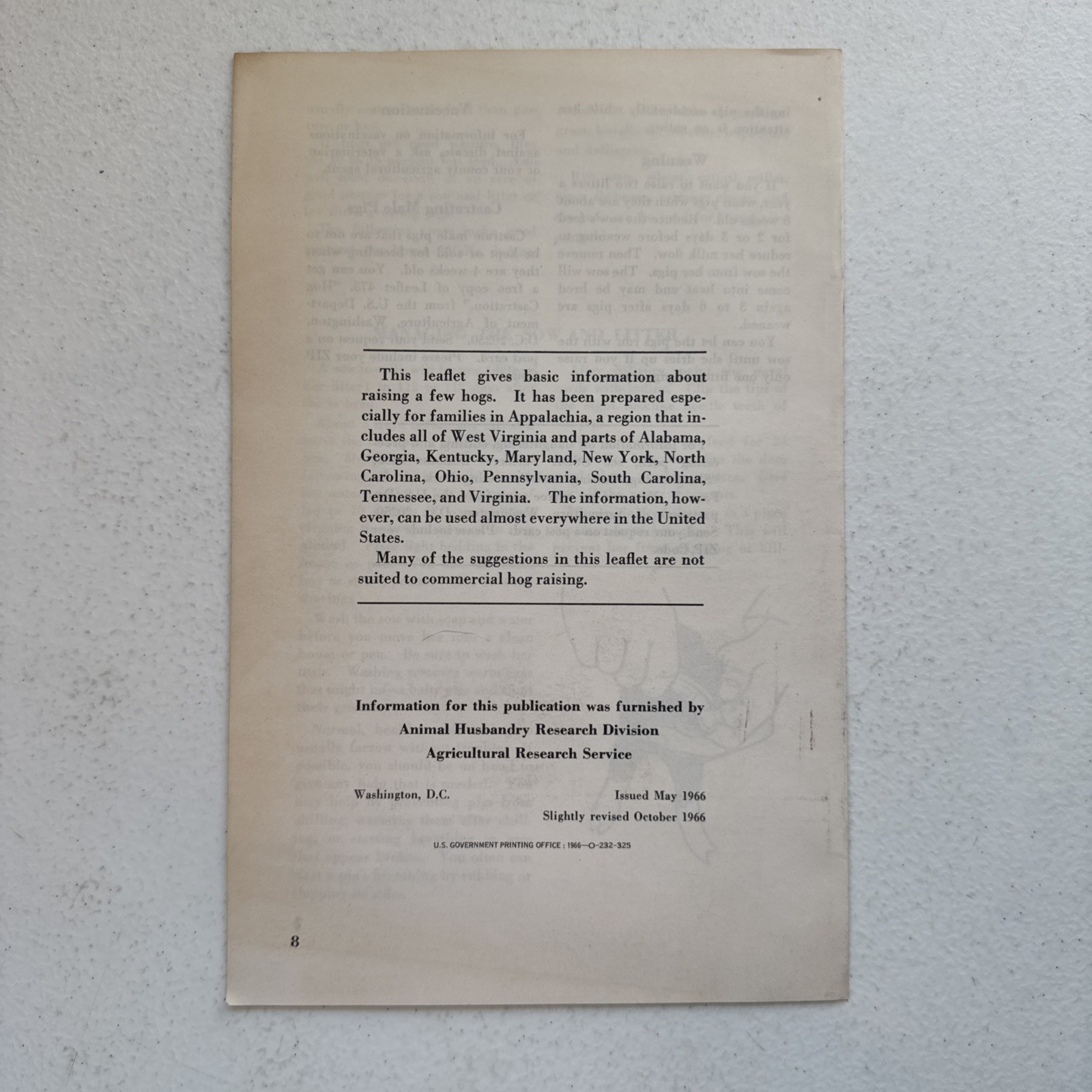 Raising A Few Hogs 1966 U.S. Department of Agriculture Leaflet No. 537