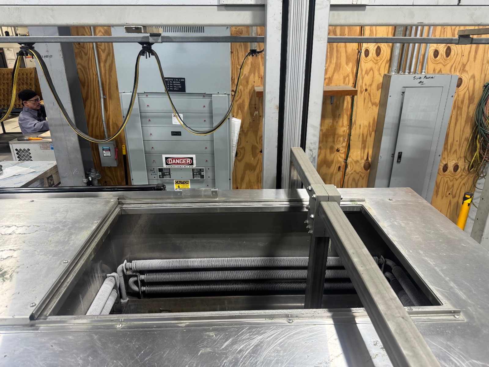 Branson Ultrasonic 1950R Ultrasonic Vapor Degreaser And TDR Lift