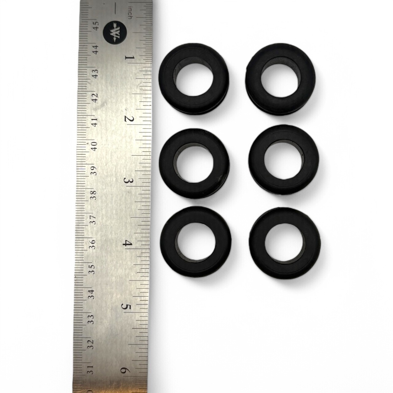Rubber Grommet to fit 7/8″ Hole in 1/4″ Thick Panel – 5/8″ Inner Diameter