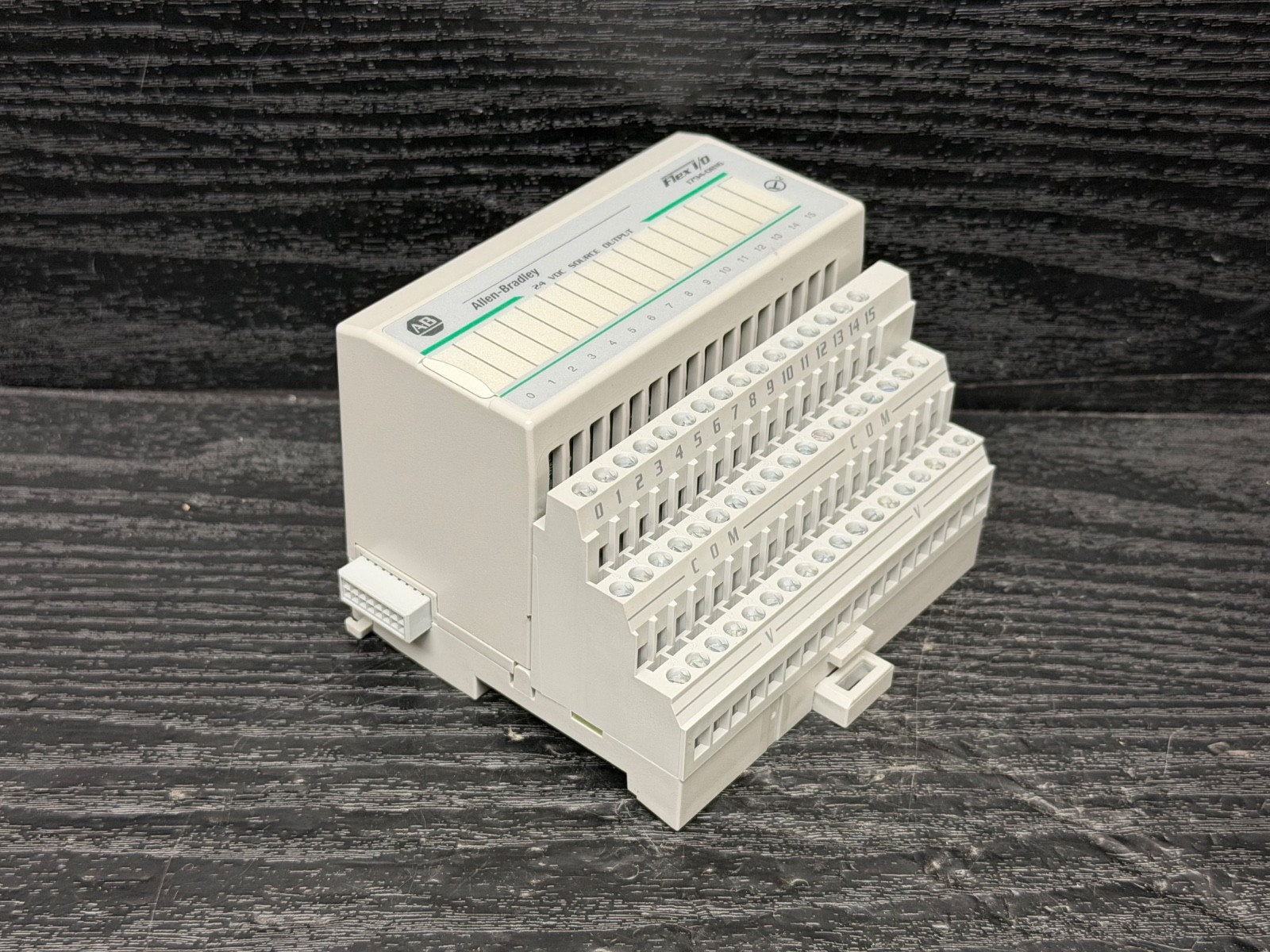 Allen Bradley 1794-OB16 1794-0B16 1794-TB3 Flex I/O Logix DC Output Module 16Pt