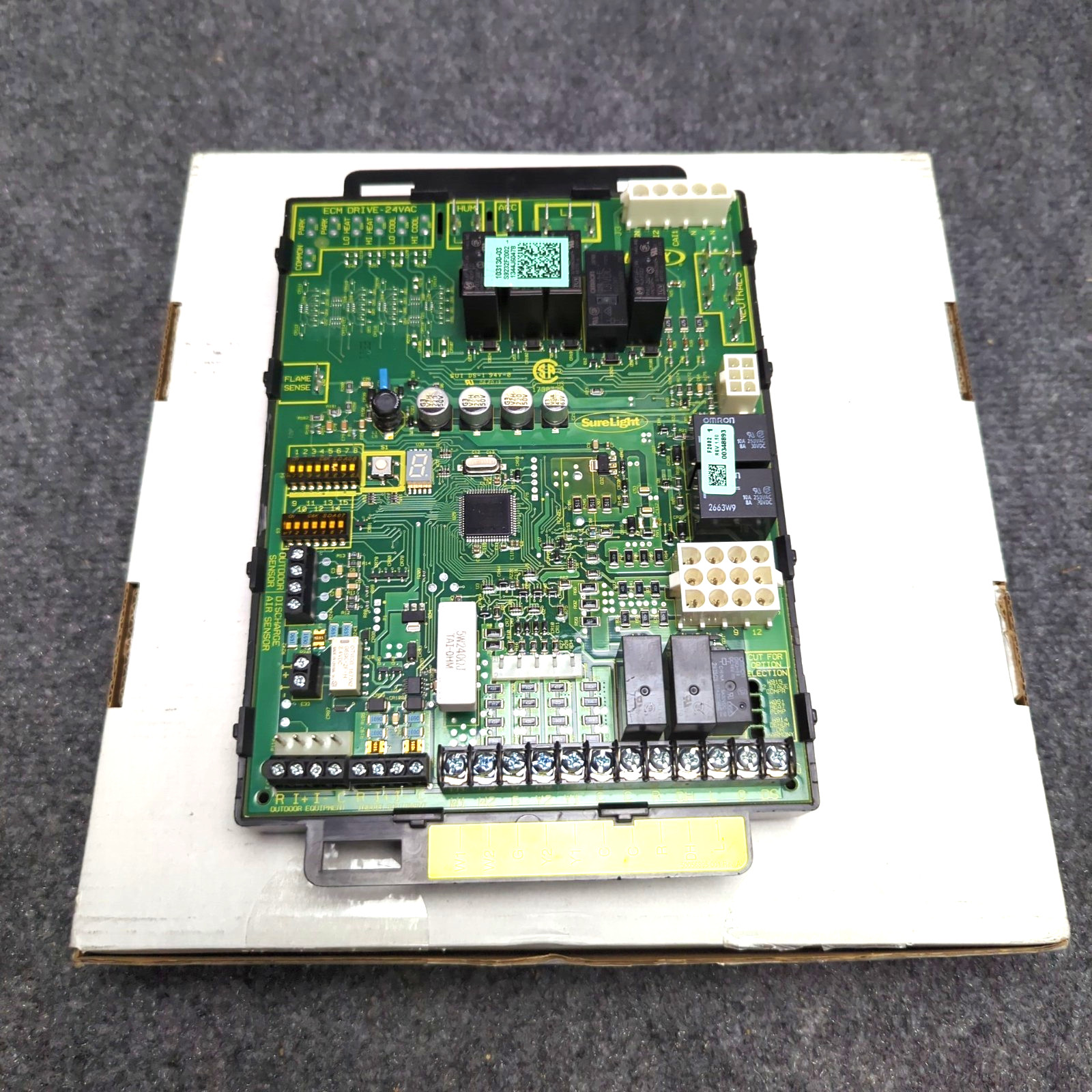 Lennox SureLight Furnace Control Circuit Board S9232F2002 / 103130-01 Through 05