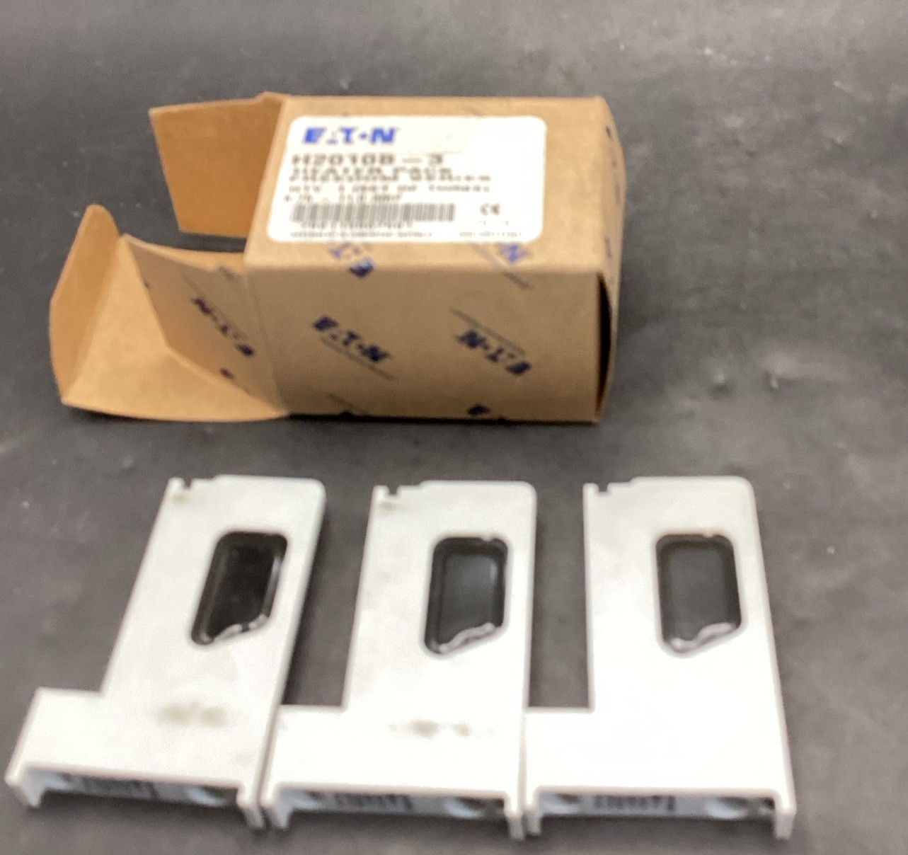 Box Of 3 Cutler Hammer H2010B 6.75-11.0 AMP Used