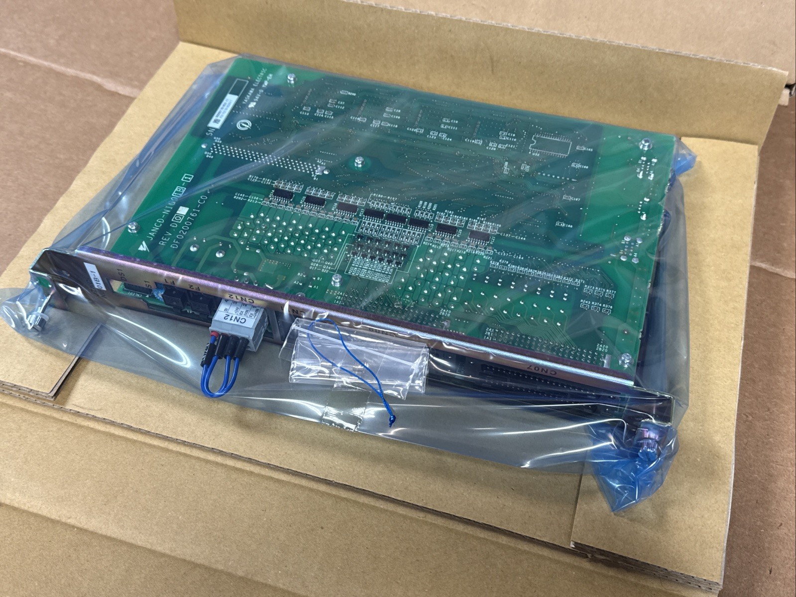 NEW SEALED SURPLUS YASKAWA JZNC-NIF01B-1 NX100 Communication Board FAST SHIPPING