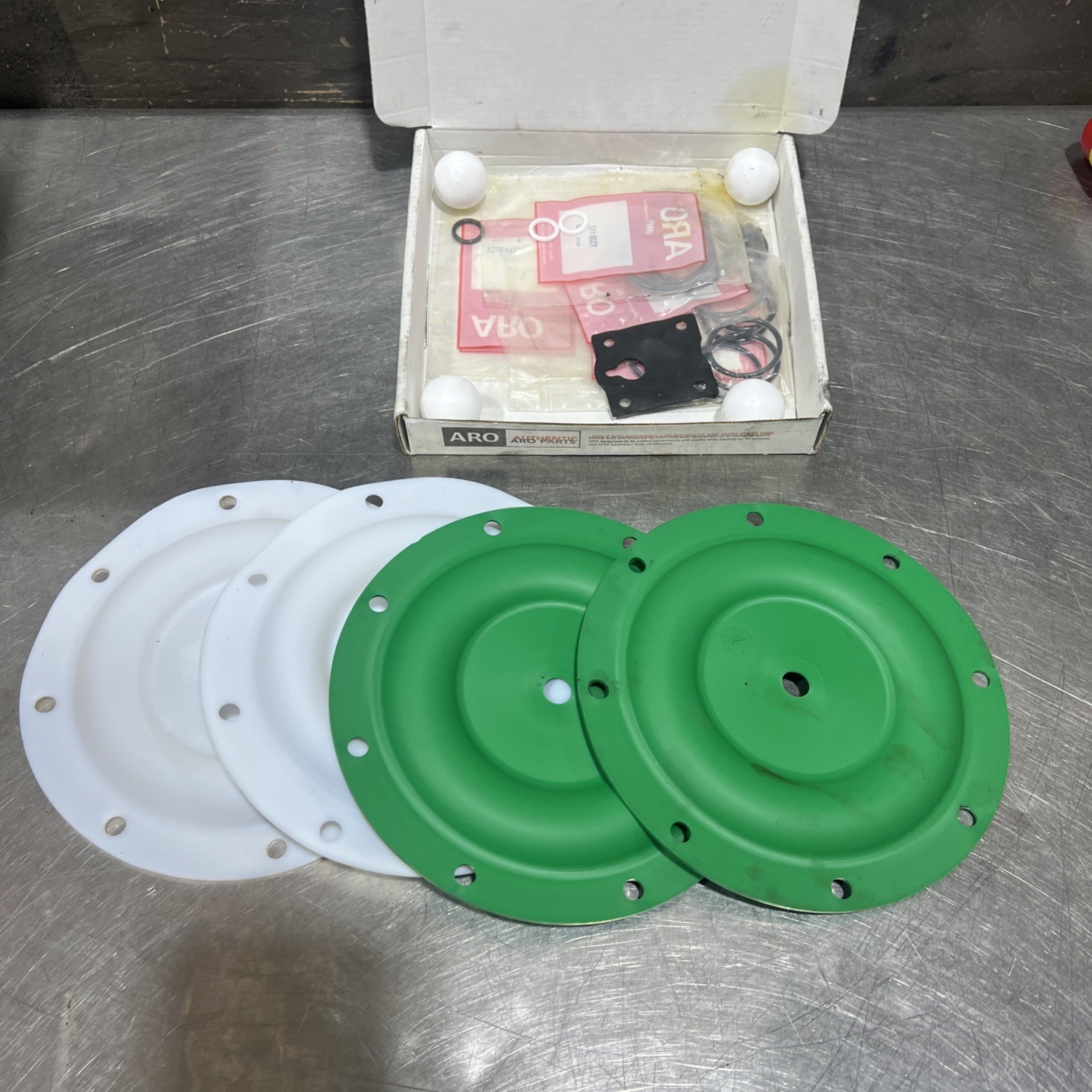 ARO 637161-44-C Diaph. Pmp Rpr Kt,PTFE,For 2P774; 4GY45 4RN04 Nos Surplus